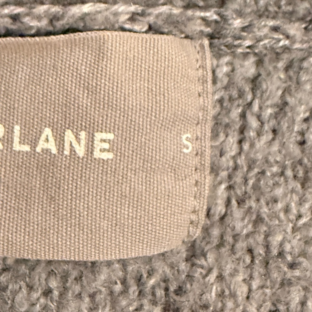 Everlane The Teddy V-Neck Sweater in Soft Gray, size Small - Picture 11 of 14
